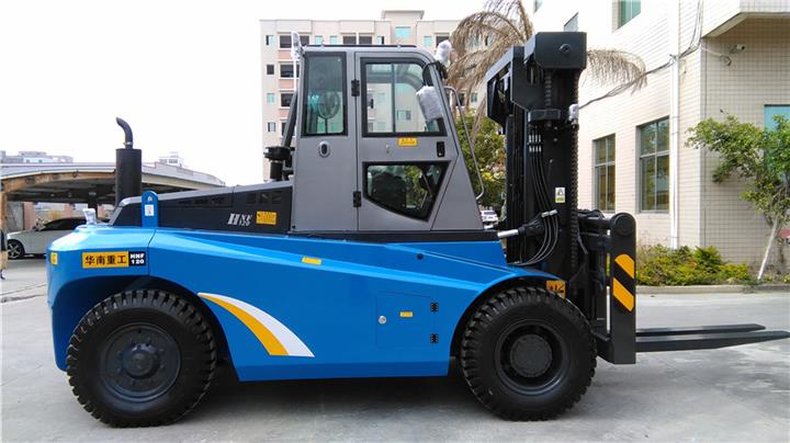 12 Ton Forklift