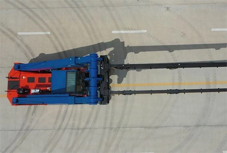 SOCMA 18t Double Arm Telehandler For Port